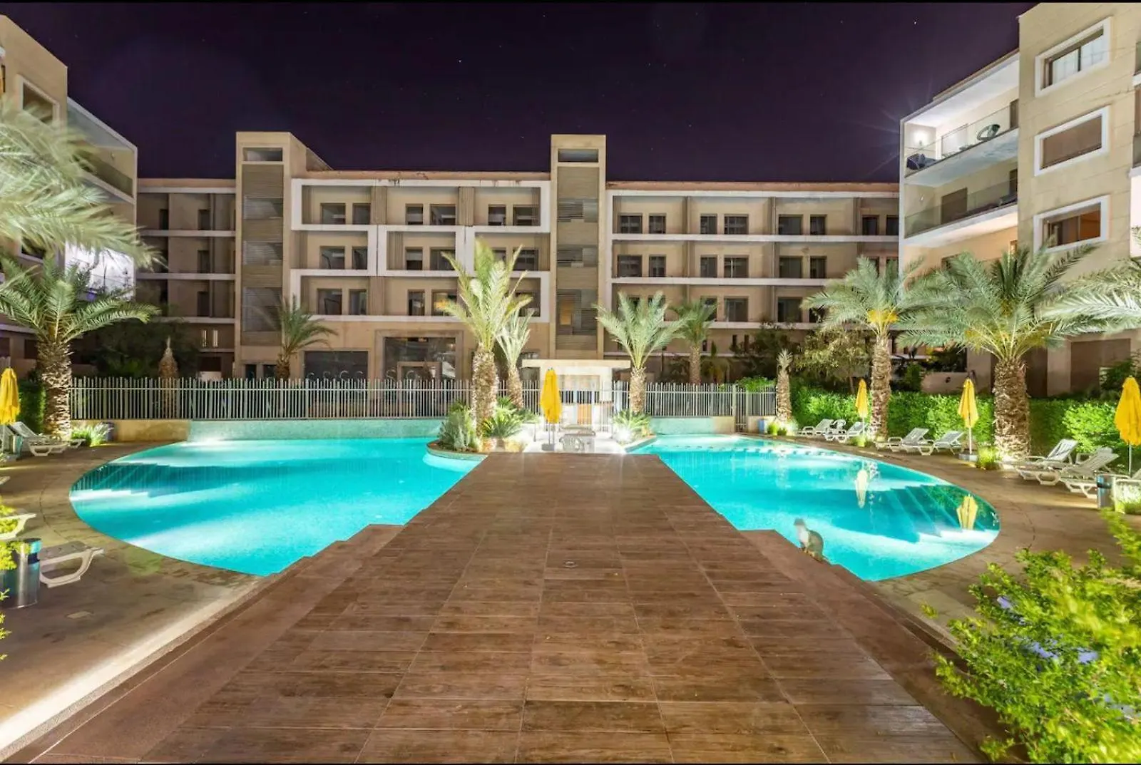 Appartement Luxueux Avec Piscine 10 Minutes Du Centre Ville Marrakesh
